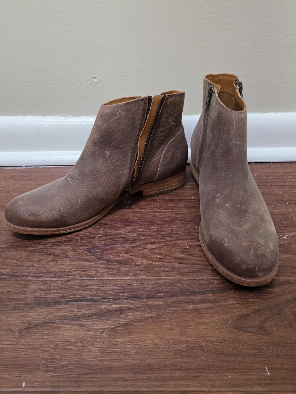 Women's Brown Leather Side-Zip Ankle Boots